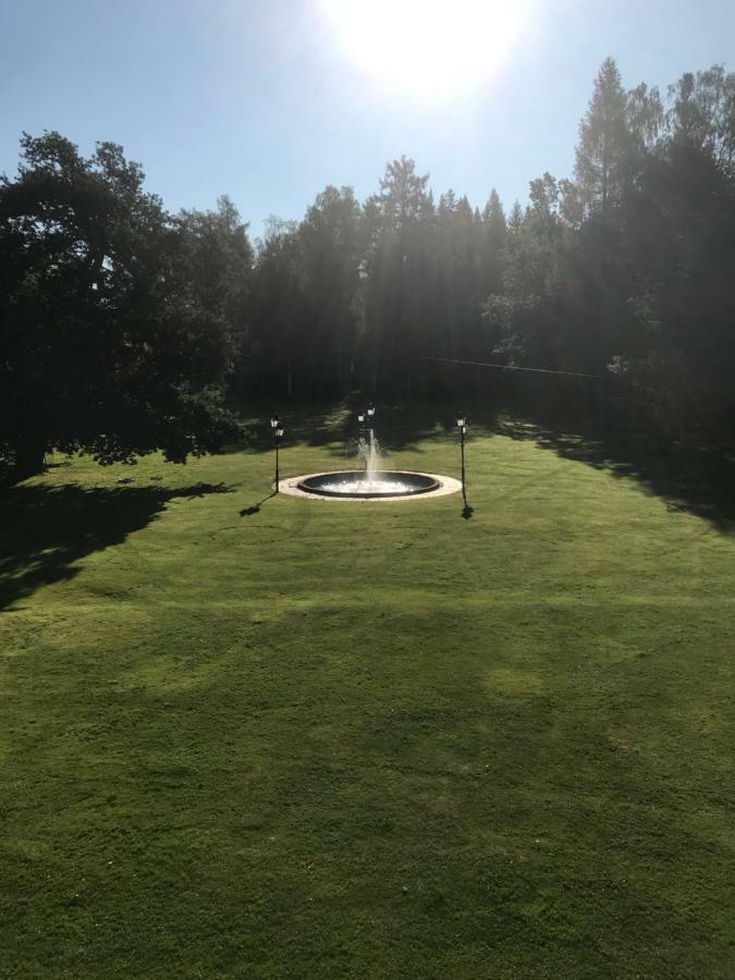 Hellefors Herrgard Hällefors المظهر الخارجي الصورة
